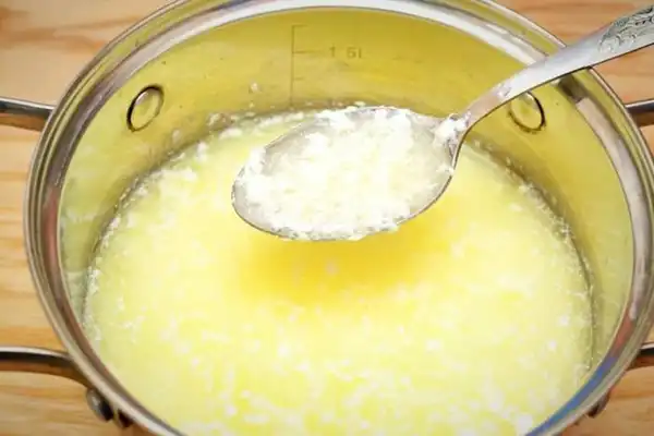 خواص آب پنیر در طب سنتی برای لاغری و مضرات آن