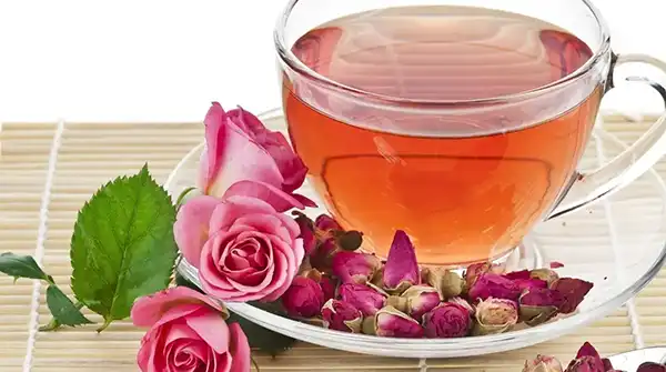 خواص دمنوش گل محمدی در طب سنتی برای لاغری و مضرات آن