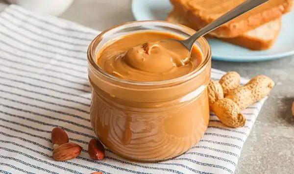 خواص کره بادام زمینی در طب سنتی برای لاغری و مضرات آن