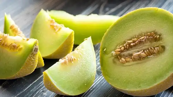 خواص طالبی در طب سنتی برای لاغری و مضرات آن
